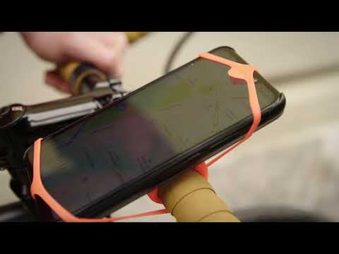 How to mount the Finn Smartphone Mount