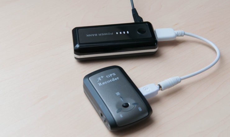 Akku Pack und GPS gleichzeitig laden