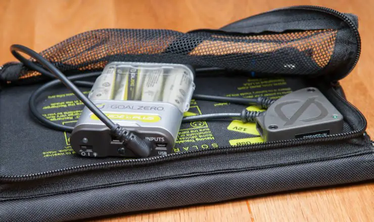 Akkupack in der Netztasche