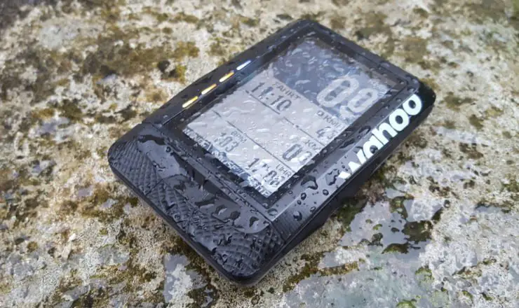 Wahoo im Regen - dank IPX7 kein Problem