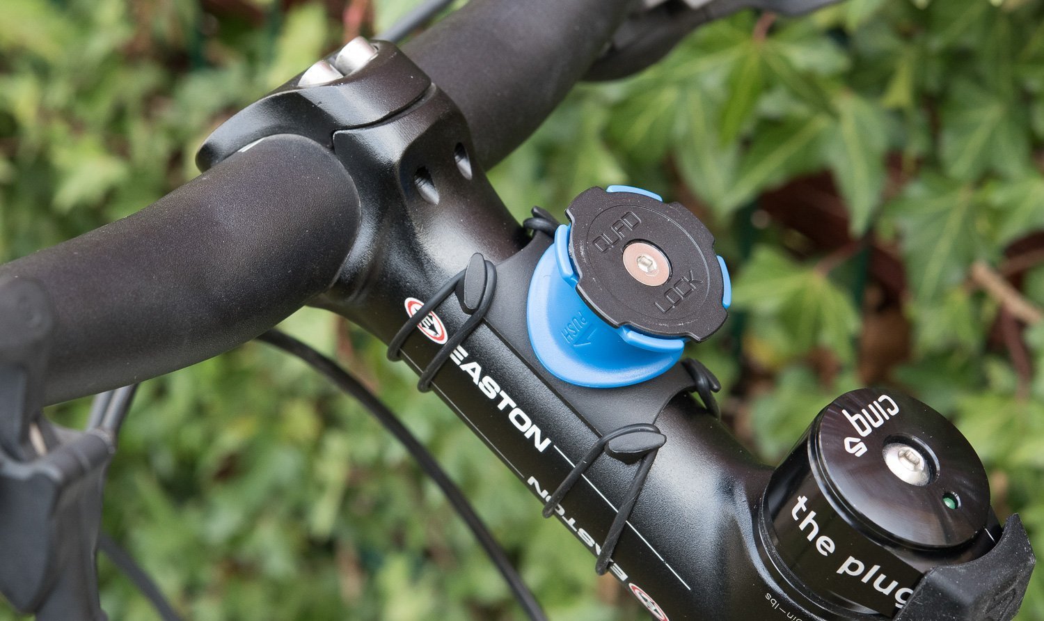 ▷ QuadLock Fahrrad Handyhalter Test » Super stabil & Komfortabel