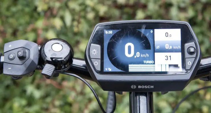 Bosch Nyon am Fahrrad