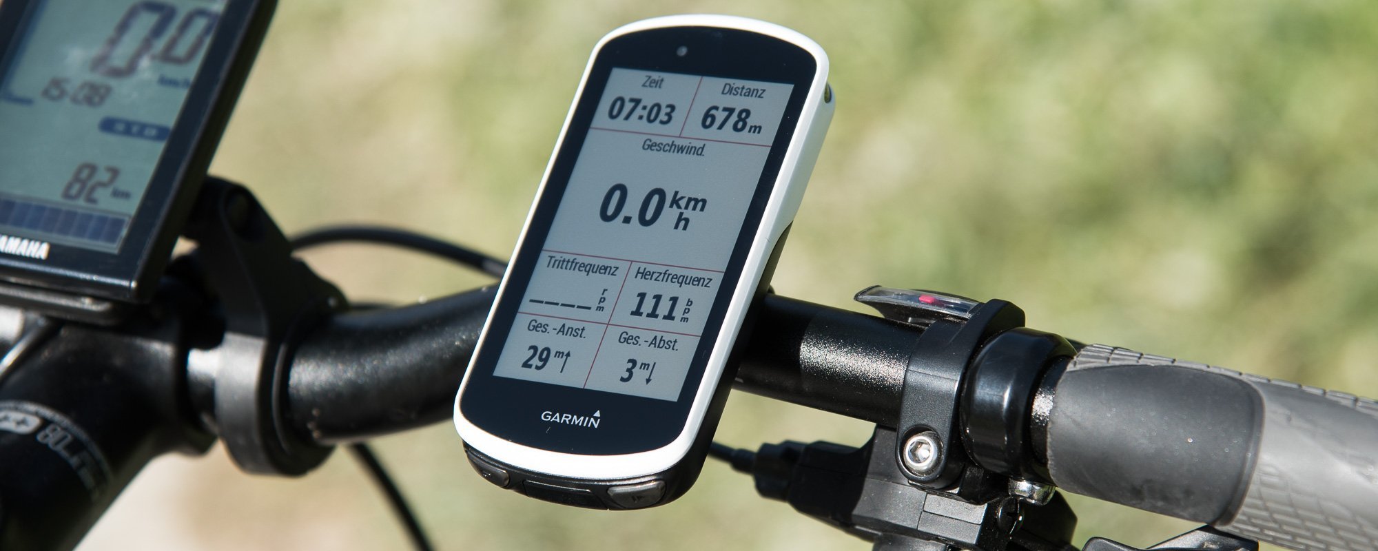 Garmin Edge 1030 Aktivitätsseite mit individuell belegten Datenfeldern