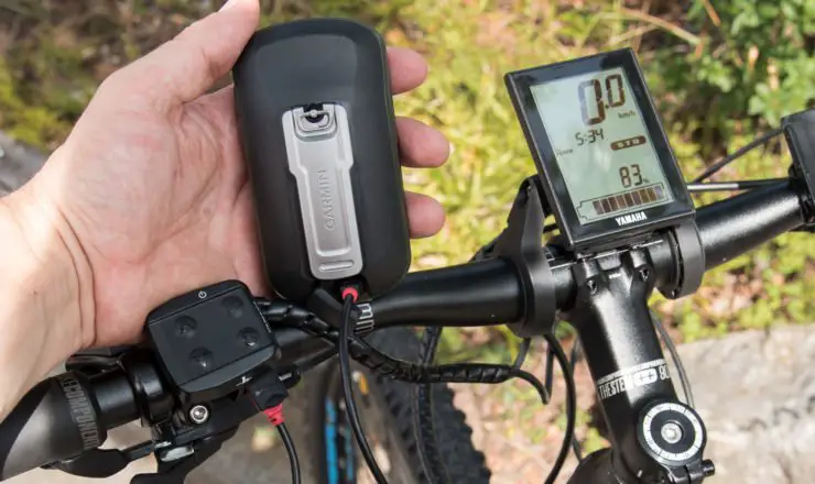 Garmin Oregon mit miniUSB am Yamaha laden
