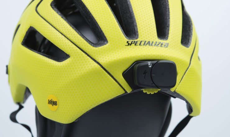 Der ANGI Sensor auf dem Specialized Helm