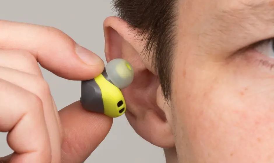 Der Puls-Sensor im rechten Ohrhörer