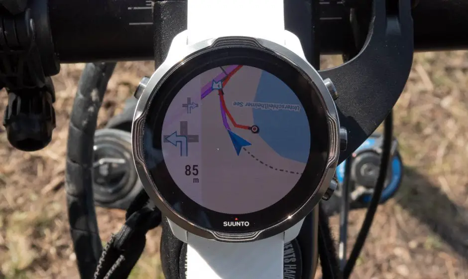 Navigation mit Locus Map auf der Suunto 7