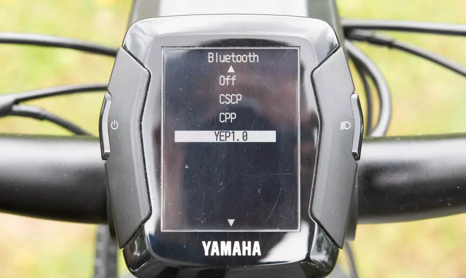 Bluetooth Profil Einstellung für komoot auf dem Yamaha Display