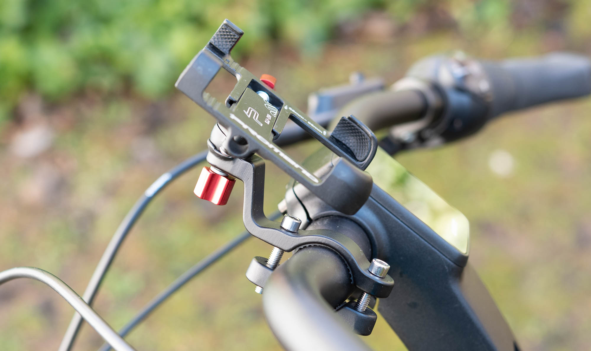 Universal Verstellbarer Handy Halterung Outdoor Fahrradhalterung Motorrad Fahrrad Lenker Mit 360 Drehen Für 3,5-6,5 Zoll Smartphone Fahrrad Handyhalterung Anti-Shake GPS Telefonhalter 