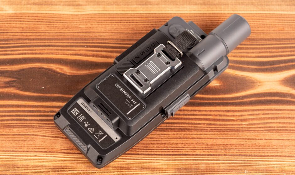 Neue Halterung am Garmin GPSmap H1