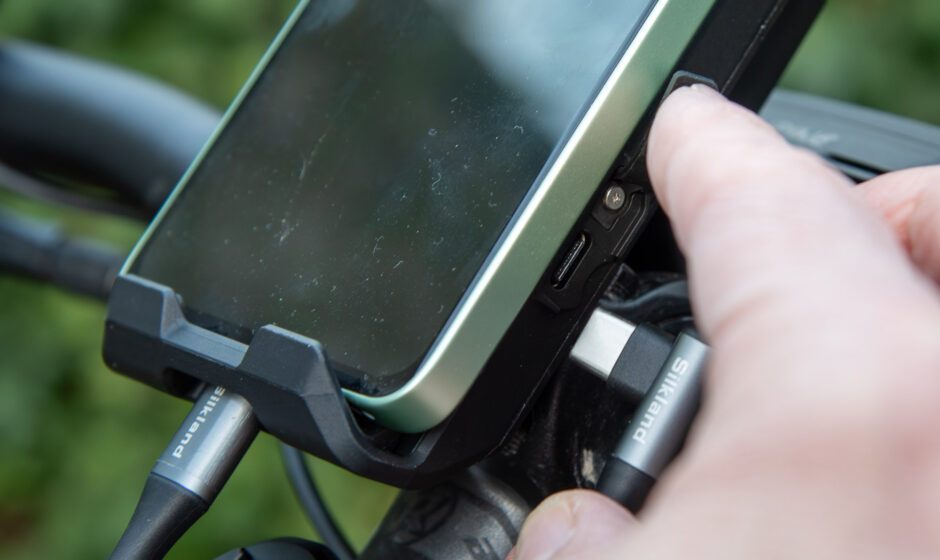USB-C Buchse am Bosch SmartphoneGrip Vertical